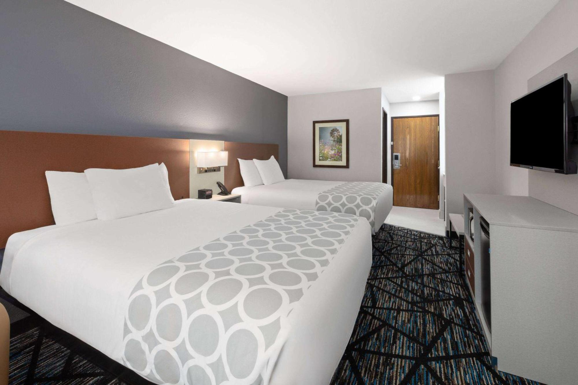Baymont By Wyndham Warrenton Hotel Eksteriør billede