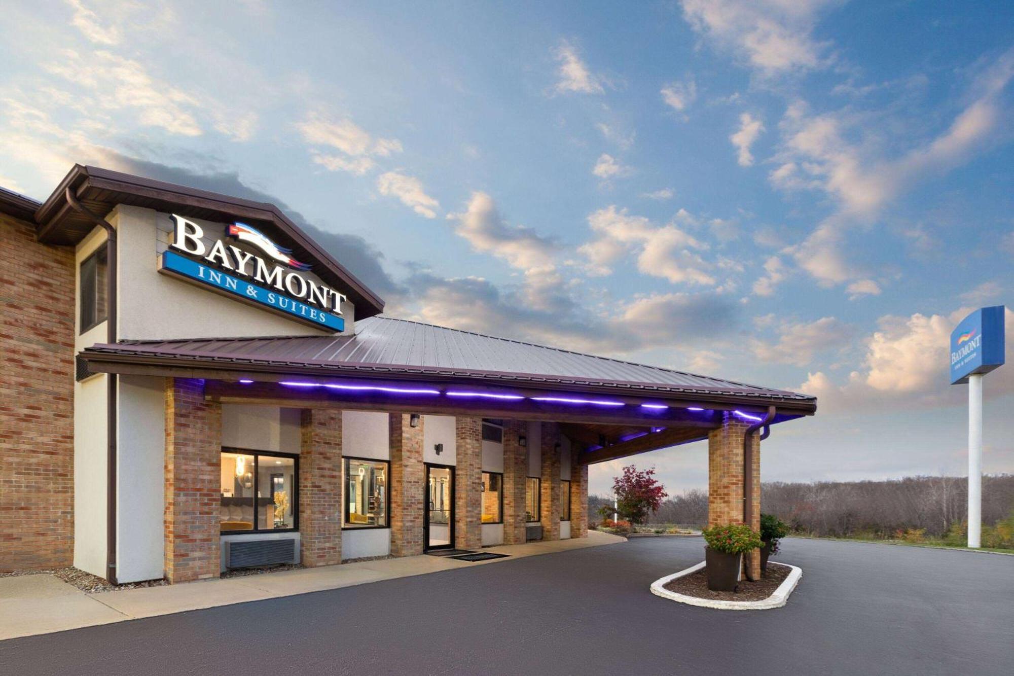 Baymont By Wyndham Warrenton Hotel Eksteriør billede